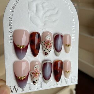 3D Floral Handmade Press-On Nails
Custom Design by Professional Nail Art…